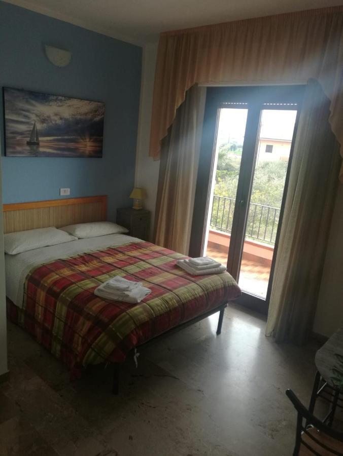 Le Magnolie B&B Roseto Degli Abruzzi Exterior foto